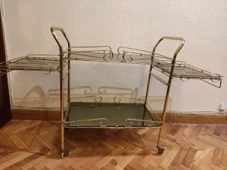 Camarera bar dorada vintage cristal metal