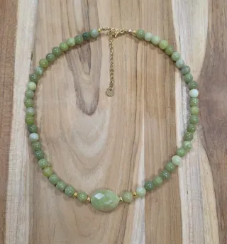 Collana in giada verde limone