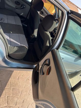 Peugeot 406 2.0 hdi 90cv