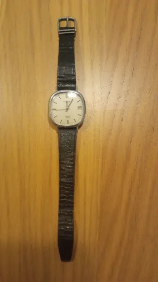 Reloj Titan antichoc 17 Rubis