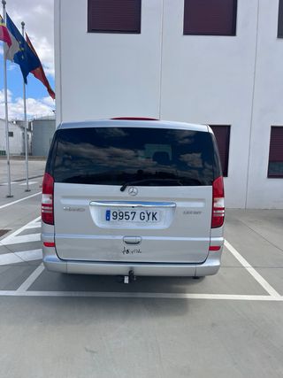 Mercedes-Benz Viano 2010