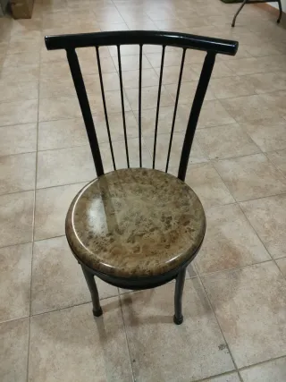 Sillas de bar rústicas metálicas