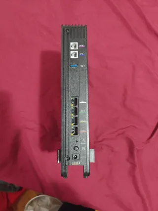 Router Orange Livebox 6 sin cable de alimentación