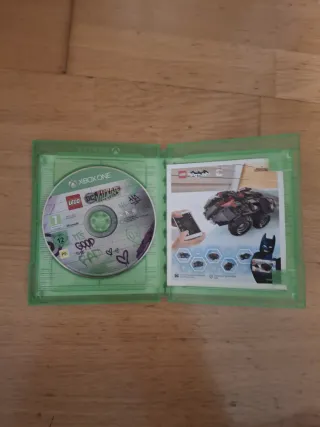 Xbox One S con 2 mandos y 5 juegos