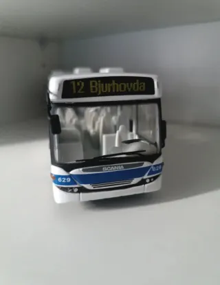 Autobús urbano 1:50