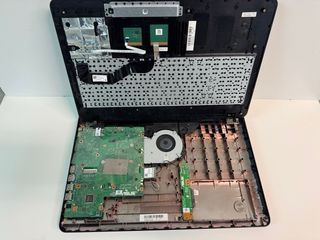 Portátil Asus para piezas