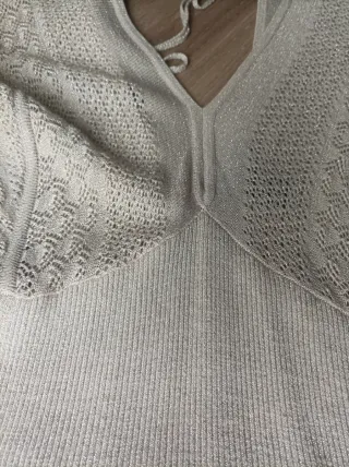 Vestido punto calado dorado beige