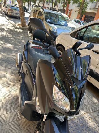Yamaha XMAX 125 2012