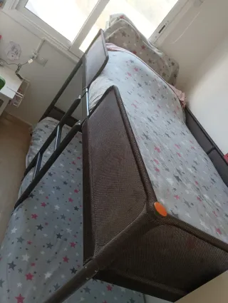 Litera gris IKEA