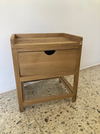 Pack 2 Mesitas de noche de madera con cesto
