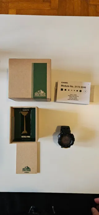 Casio Protrek PRG-240 Pathfinder Orologio