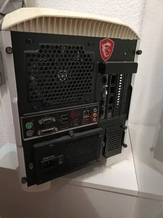 PC Gaming 2 TB i7 7700k 32GB RAM gráfica RTX2080 S
