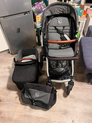 Passeggino Jane con ovetto e borsa