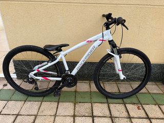 Bicicleta Rockrider ST100 Blanca