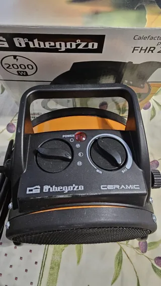 Calefactor Cerámico Profesional FHR 2040