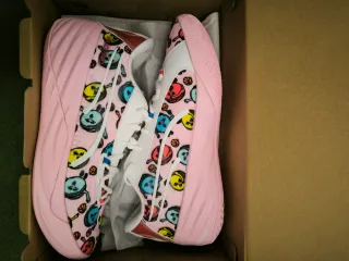 Zapatillas Puma Multicolor y Rosa