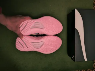 Zapatillas Puma Multicolor y Rosa