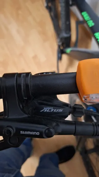 Bicicleta Cube Analog