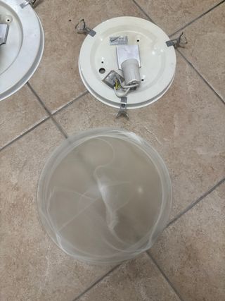 Plafoniera in vetro bianco