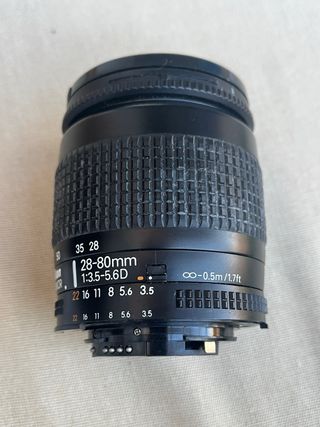 Objetivo Nikon AF 28-80mm para cámara analógica