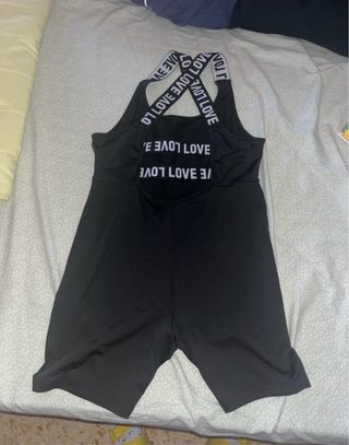 Tutina sportiva donna nera