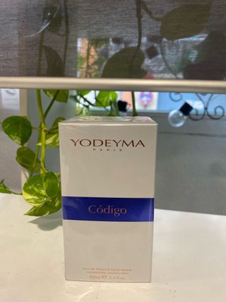 Perfume Yodeyma Código Eau de Toilette 100ml