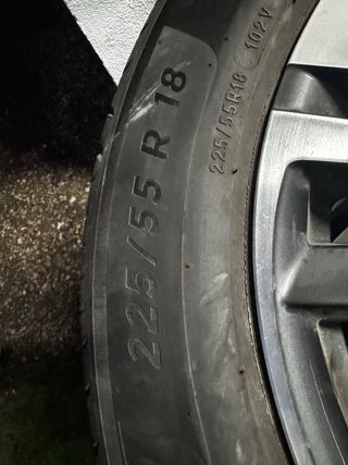 4 Ruedas Michelin 225/55 R18 Primacy 4
