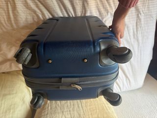 Maleta de viaje azul