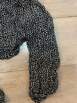 Blusa corta SHEIN estampada