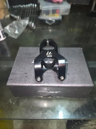 Avanço de bicicleta 35mm da marca 77 desing