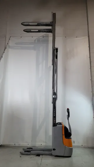 Apilador eléctrico STILL