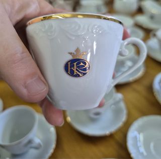 Vajila porcelana inglesa Royal Collection George V