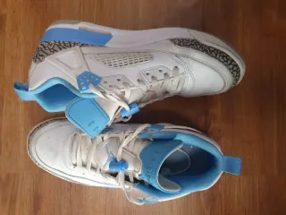Jordan 3 Blancas y Azules