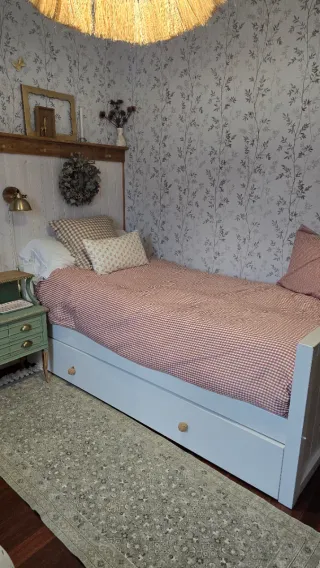 Cama nido de madera lacada