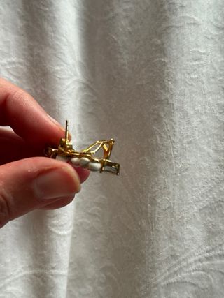 Pendientes PDPAOLA Flor Dorados Blancos