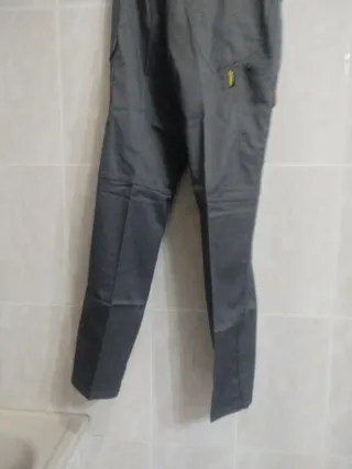 Pantalón de trabajo gris talla 44
