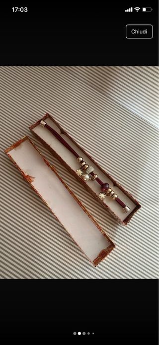 Braccialetto bordeaux con chiusura calamita