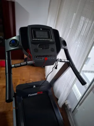 Cinta de correr BH Pioneer R9