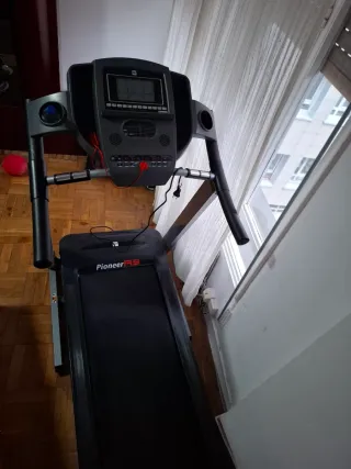 Cinta de correr BH Pioneer R9