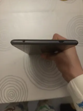 Tablet Lenovo Tan 7 – Funciona perfectamente