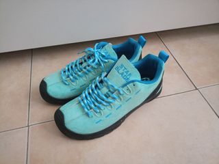 Zapatillas barefoot nuevas 40