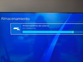 Consola PS4 (Play Station 4) + 3 Mandos + 2 Juegos
