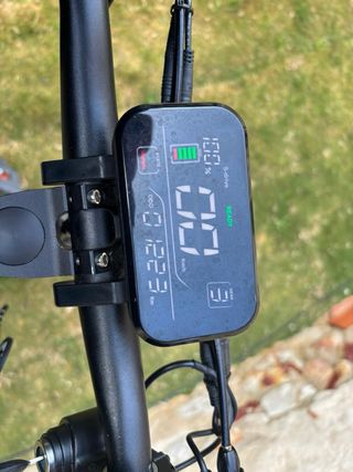 Patinete eléctrico todoterreno