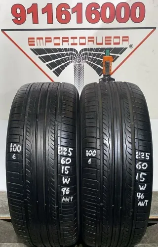 -225 60 15 W KUMHO RUEDA AL 90% VIDA UTIL