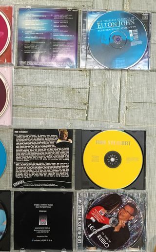 Lote 8 CDs música: Machín, Rod Stewart, Leo Rubio