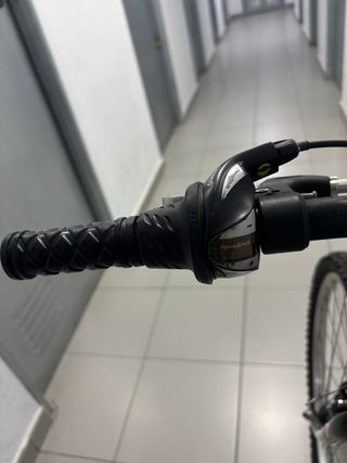 Bicicleta B-Pro J24 Negra y Rosa