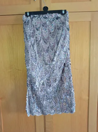 Falda midi Zara lentejuelas Talla XS