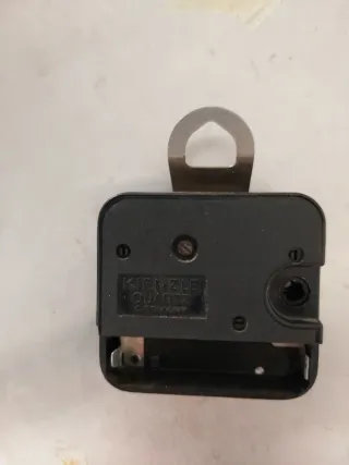 Orologio da parete Kienzle vintage anni '70