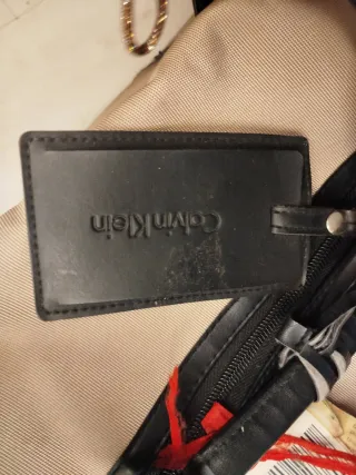 Bolsa de lona Calvin Klein beige y negra