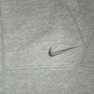 Felpa Nike Grigia con Stampa